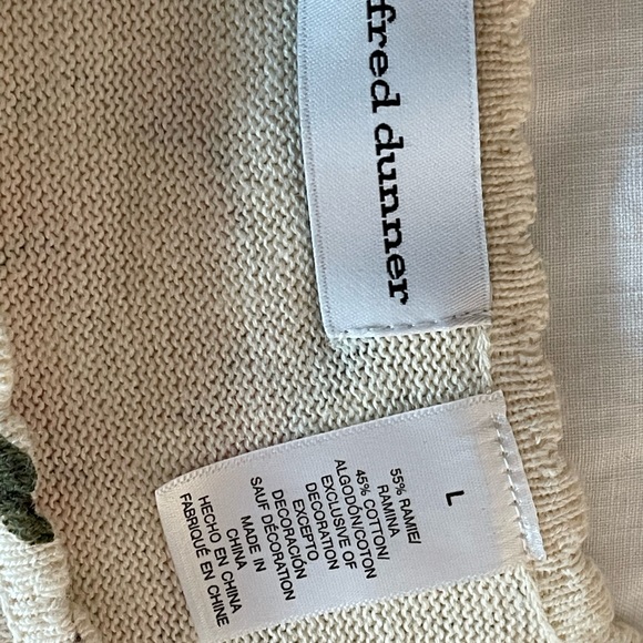 Alfred Dunner Floral Top with scalloped neckline and embellishments - Picture 6 of 6